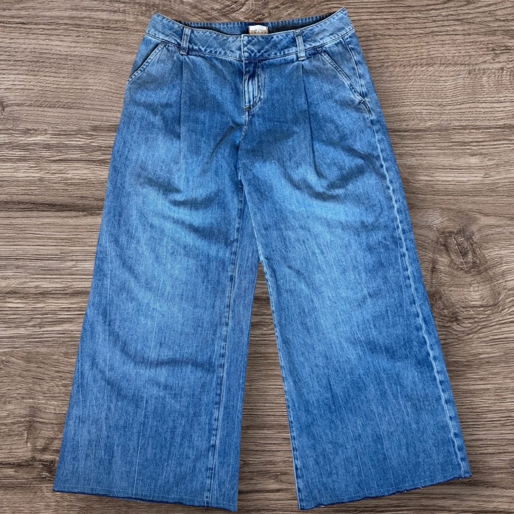 ALICE + OLIVIA Eric Low Rise Wide Leg Jeans – Sadie Lt Vintage Blue Size 30